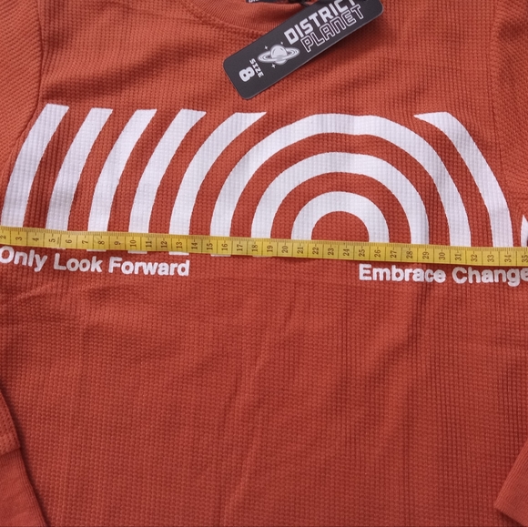 District Planet Women's Top - Picture 4 of 9